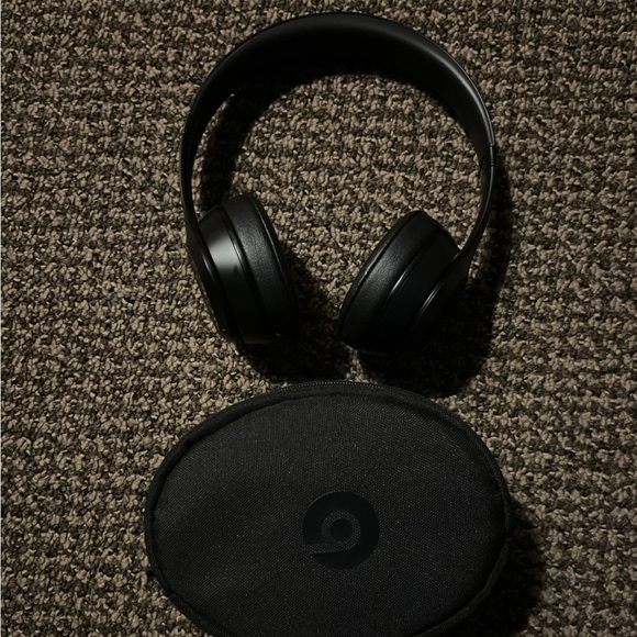 Black Beats Solo3 - Picture 3 of 4